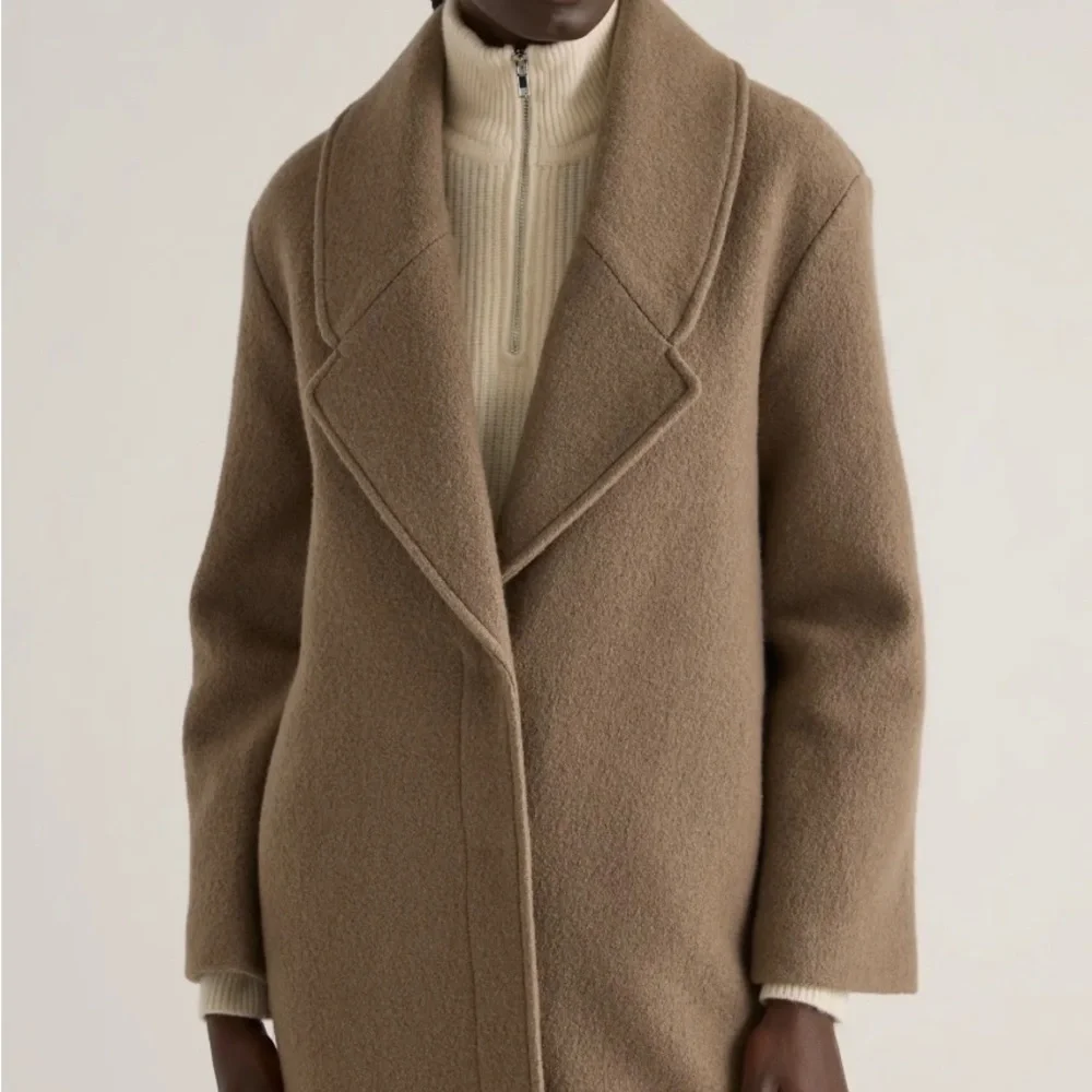 Quince 100% Merino Wool Coat - Picture 3 of 14